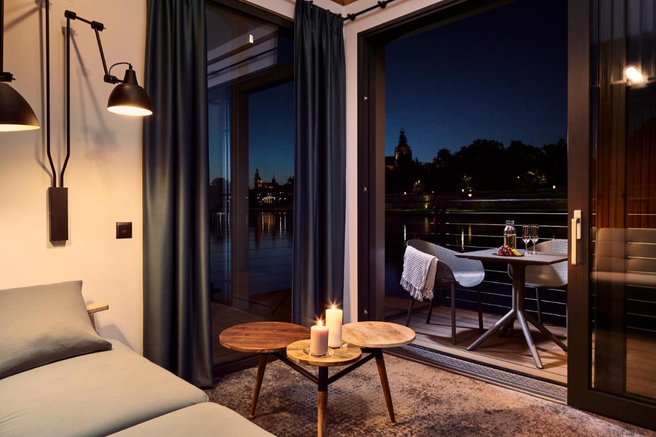 New Port - Premium Floating Aparthotel Krakow Exterior photo